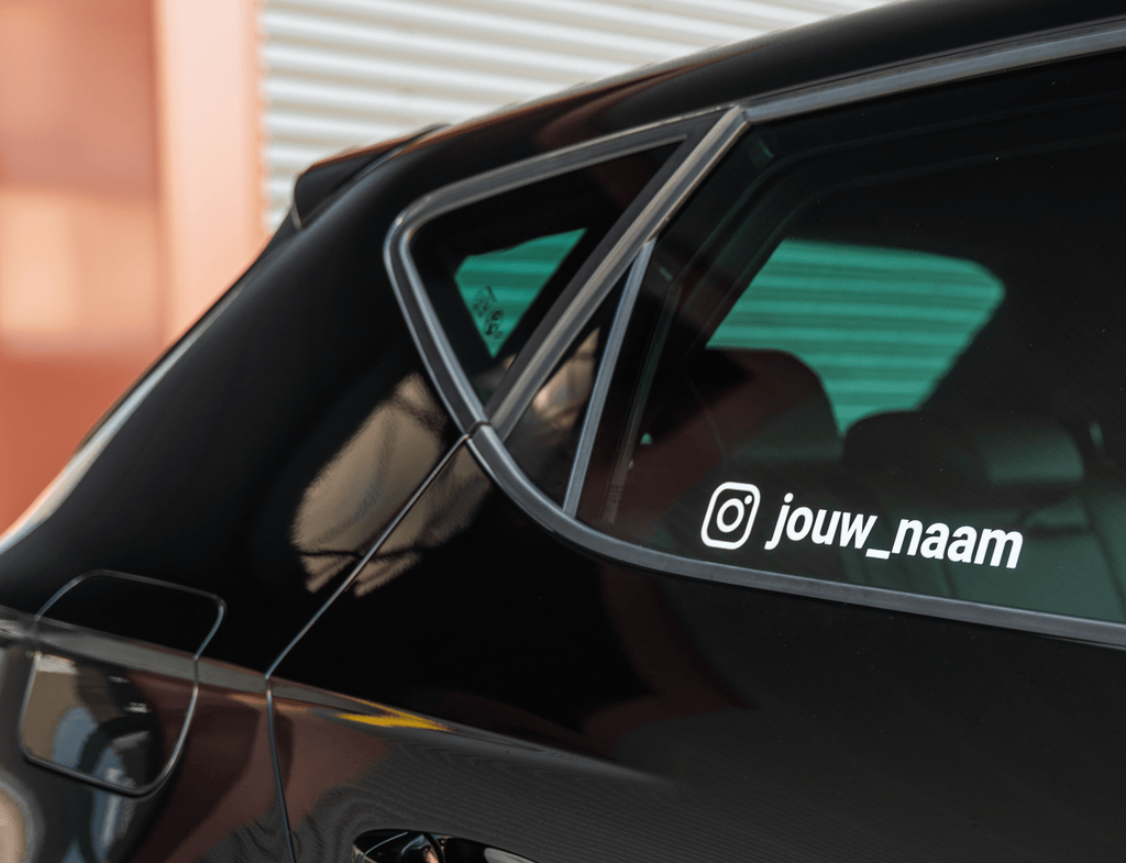 instagram auto sticker